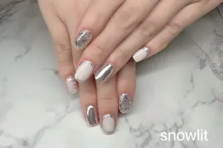 ネイル SNOW LITのネイルデザイン