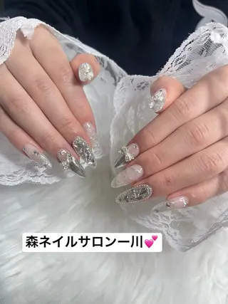 ネイル 森 ネイル サロンのネイルデザイン