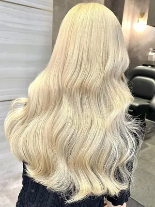 ロング カラー 🎀りな🎀透明感 カラー特化大宮のヘアスタイル
