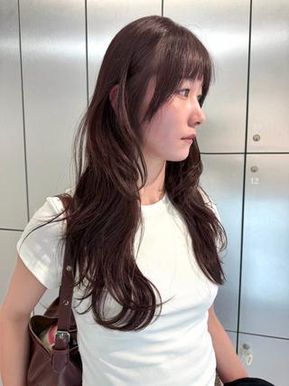 ロング カラー TATSUハイトーン ミルクティーベージュのヘアスタイル