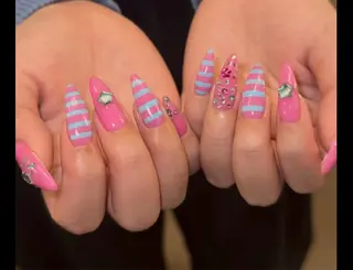 ネイル NiJi Nailsのネイルデザイン