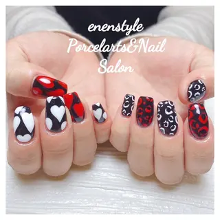 ミディアム ネイル 🐾enen style 🐾のネイルデザイン