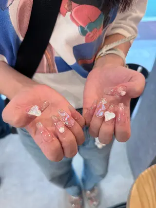 ネイル はばすみれ🎀ﾈｲﾙ 光ﾌｪｲｼｬﾙ ﾍｱのネイルデザイン