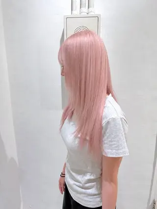 セミロング カラー Muミュー/ブリーチ ハイトーン Wカラーのヘアスタイル