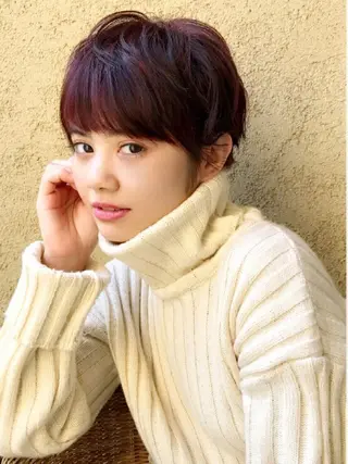 ショート カラー moanin モーニンのヘアスタイル