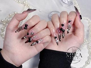 ネイル 🦊Genie🦊 Mika Nailsのネイルデザイン