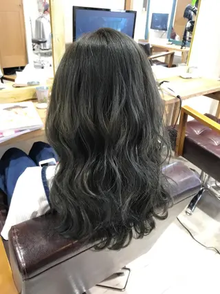 セミロング カラー パーマ ヘアアレンジ メンズ キッズ ネイル マツエク・マツパ バレイヤージュ/ 髪質改善/渡邉悟🌱のヘアスタイル