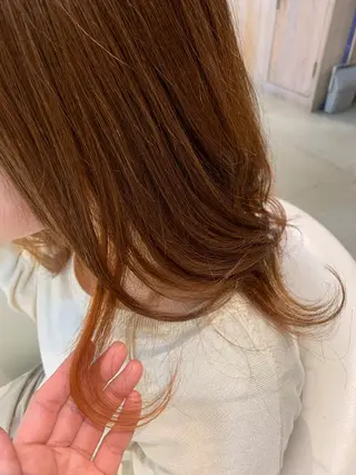 カラー 安永 里帆のヘアスタイル