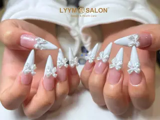 ネイル LYYM Salonのネイルデザイン
