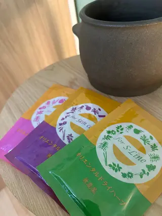 黄土よもぎ蒸し &リラクの眉毛・アイブロウイメージ