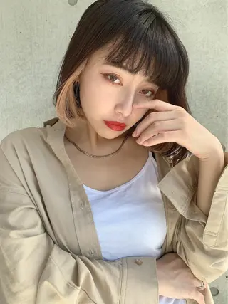 ミディアム カラー ヘアアレンジ 🪞official THREE 横浜🎀のヘアスタイル