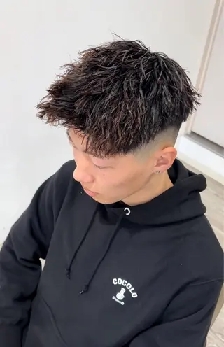 ショート パーマ メンズ 奥村 悠晏のヘアスタイル