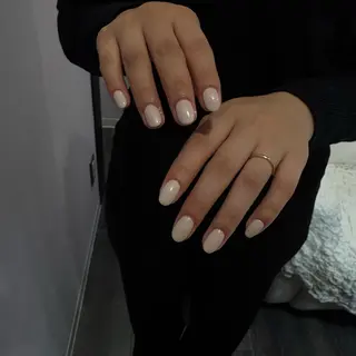ネイル NINE_ AKARIのネイルデザイン