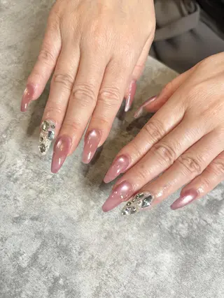 ネイル le'a -レア-のネイルデザイン