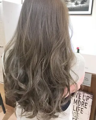 カラー 馬場 涼平のヘアスタイル