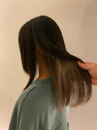 セミロング ナツ /SARAJUのヘアスタイル