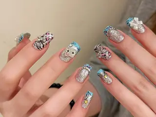 Lily ✨のネイルデザイン