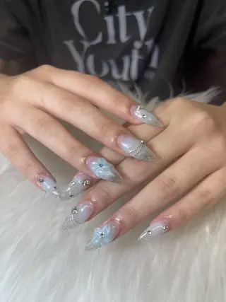 ネイル NiJi Nailsのネイルデザイン