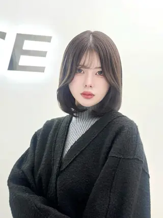 ショート カラー ヘアアレンジ 縮毛矯正🤍 ボブ/ HIKARIのヘアスタイル