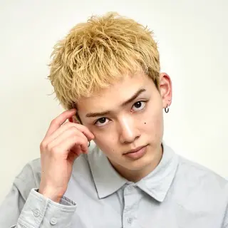 ショート カラー パーマ メンズ 🔥メンズ極🔥韓国 シャドウ/波巻き柿崎のヘアスタイル