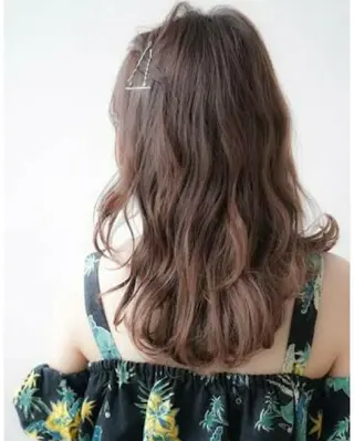 ヘアアレンジ 🇰🇷韓国風艶髪✨ 髪質改善 倉岡しおんのヘアスタイル