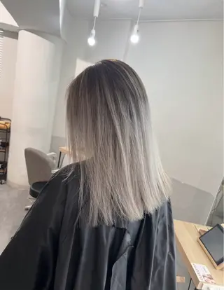 セミロング カラー 指名数No.1 /NAOYAのヘアスタイル