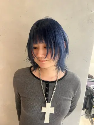 ショート カラー ウルフレイヤーカット /チヒロのヘアスタイル