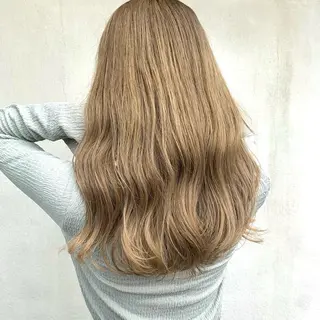 カラー 塚本 悠里のヘアスタイル