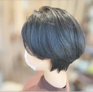 ショート 透明感カラー ボブ/ 直感カラー診断のヘアスタイル