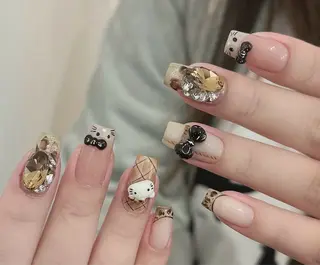 ネイル D-BEAUTY Nailsalonのネイルデザイン