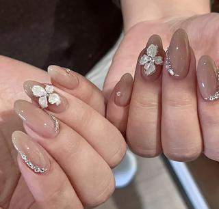 ネイル Pure&Rich Nailのネイルデザイン