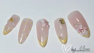 ネイル Moon Nailsのネイルデザイン
