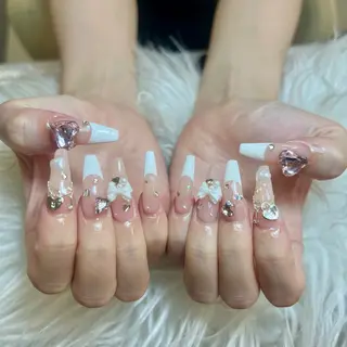 ネイル ANH NAIL ゴテゴテ専門店💎のネイルデザイン