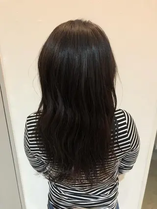 ロング カラー 比嘉 千咲のヘアスタイル