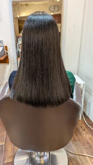 ロング 浅井 琴音のヘアスタイル