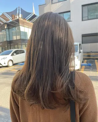 ロング カラー kana .のヘアスタイル