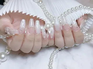 ネイル RAFFINE haru🦋🩵のネイルデザイン
