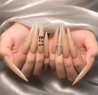ロング mochi nailsのネイルデザイン