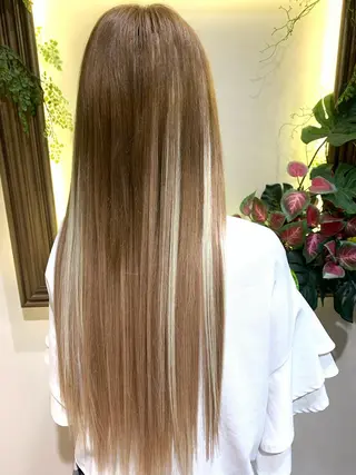 ロング ハイトーン得意😍 Lumiereのヘアスタイル