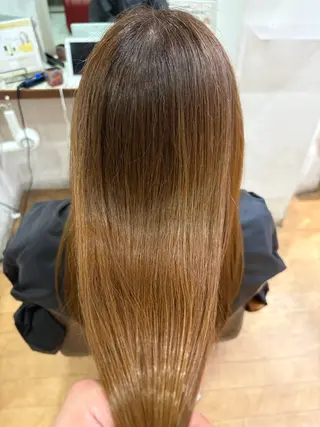 セミロング カラー 髪質改善TR特化 副店長 坂田一樹】のヘアスタイル