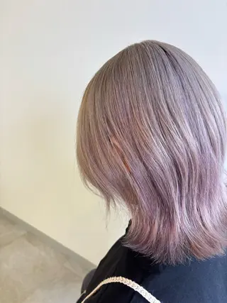 ミディアム 艶カラー🫧 推しカラー🧸楽歌のヘアスタイル