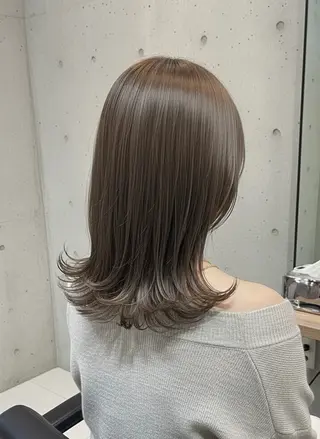 セミロング SERA / TAIGAのヘアスタイル