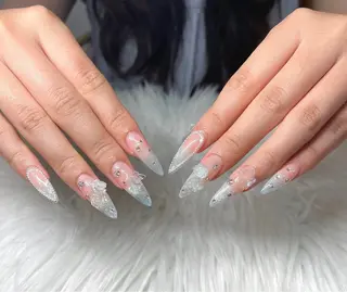 ネイル Lee Nailsのネイルデザイン