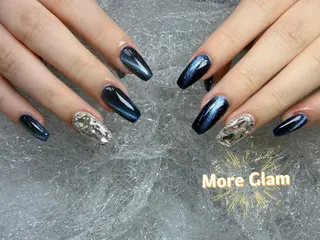 ネイル More Glam 池袋東口店のネイルデザイン