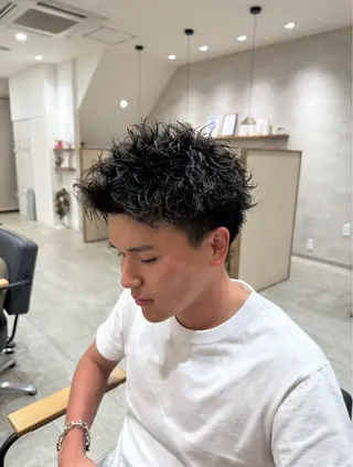 パーマ メンズ 深田 綾香のヘアスタイル