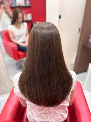 セミロング カラー ️髪質改善luce /縮毛矯正🎀こゆきのヘアスタイル