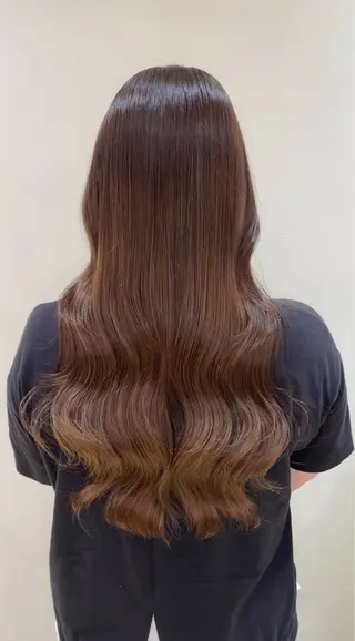 ロング 池田 早穂のヘアスタイル