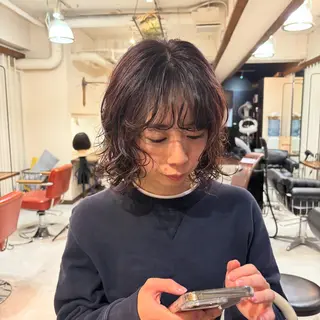 ミディアム 宇留間 涼香のヘアスタイル
