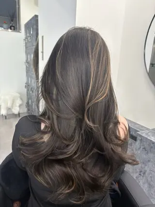 ロング カラー 東 奎吾のヘアスタイル