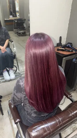 セミロング カラー 小池 かなこのヘアスタイル
